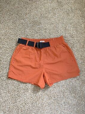 Women’s High-Waisted Shorts With Belt • Size XS